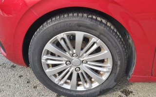 Peugeot 208 - 61547km - 20250410 - Photo 6282