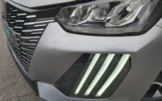 Peugeot 208 - 24594km - 20250417 - Photo 6332